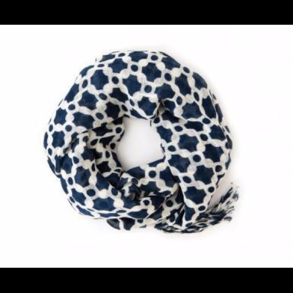 NWT Spartina May River Scarf